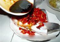 剁椒鱼头的做法 步骤6