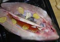 农夫烤鱼的做法 步骤2