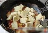 辣白菜冻豆腐锅的做法 步骤8