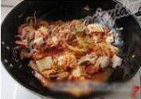 辣白菜冻豆腐锅的做法 步骤7