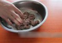 荸荠炒腰花的做法 步骤6