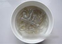 一锅鲜的做法 步骤2