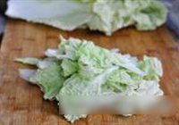 鱼香白菜粉皮的做法 步骤1