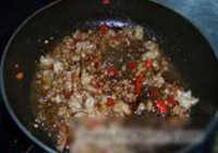 香辣肉末烧豆腐的做法 步骤7