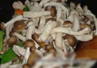 多彩蟹味菇的做法 步骤8