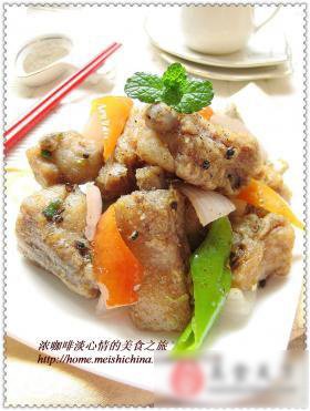 酥香黑椒排骨