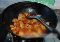 蒜苗回锅肉的做法 步骤7