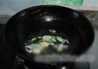 蒜苗回锅肉的做法 步骤4