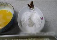 日式炸大虾的做法 步骤2