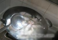 红烧猪蹄的做法 步骤2