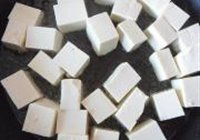 可乐豆腐的做法 步骤4