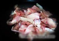 番茄鸡腿炖土豆的做法 步骤2