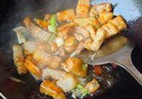 红烧肉炖土豆的做法 步骤9