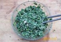 荠菜鲜肉百叶包的做法 步骤4