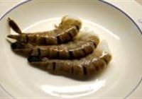 薄蛋卷彩丁的做法 步骤3