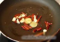 少油版香辣虾的做法 步骤7