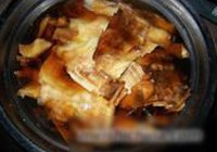 笋干焖鸭的做法 步骤2