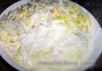 干煸豆干白菜的做法 步骤2