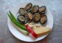 葱油鲍鱼的做法 步骤1