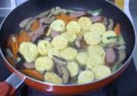 红烧玉子豆腐的做法 步骤6