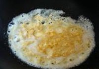 蟹黄豆腐的做法 步骤5