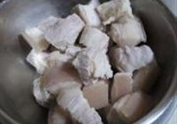肉烧鱼的做法 步骤2