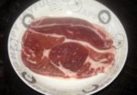 黑椒炒西冷牛肉的做法 步骤1