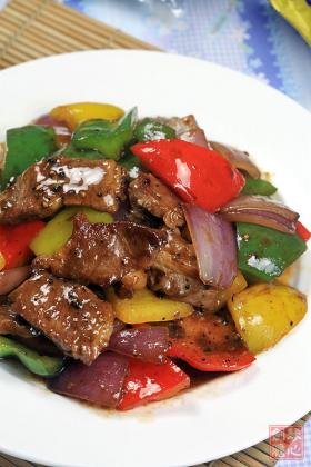 黑椒炒西冷牛肉