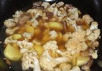 乱炖花椰菜的做法 步骤10