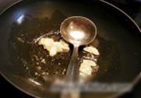 蘑菇玉米芯小炒肉的做法 步骤4