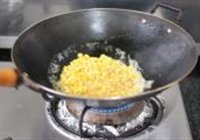 金沙玉米鸡粒的做法 步骤7