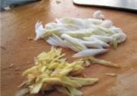 素炒西葫芦的做法 步骤2
