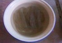 白菜粉皮炖鸡的做法 步骤3