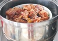 麻辣排骨的做法 步骤3