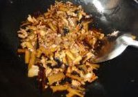 香干炒肉丝的做法 步骤7