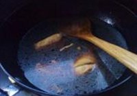 白菜粉皮炖鸡的做法 步骤6