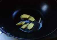 白菜粉皮炖鸡的做法 步骤4