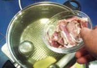 砂锅羊汤什锦的做法 步骤7