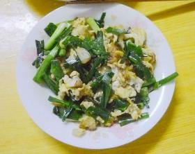 蒜苗炒鸡蛋