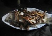 特色蒸鲈鱼的做法 步骤18