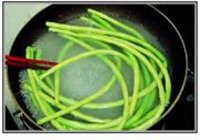 鱼香豇豆圈的做法 步骤4
