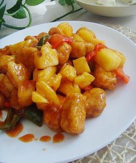 菠萝咕噜肉