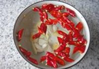 红烧草鱼豆腐的做法 步骤3