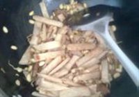 豆芽肉丝炒饼的做法 步骤7