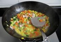 炒三丁的做法 步骤13