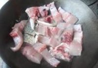 红烧草鱼豆腐的做法 步骤5