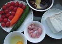 五彩宫灯豆腐的做法 步骤1