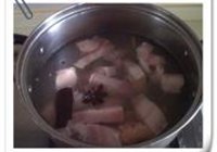 百叶结烧肉的做法 步骤3