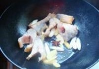 黄花鱼豆腐煲的做法 步骤7