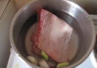 土豆烧牛腩的做法 步骤2